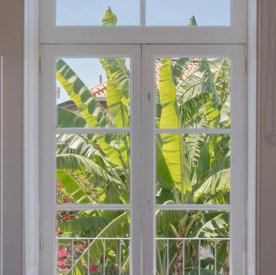 Villa Quebra Costas By An Island Apart 丰沙尔
